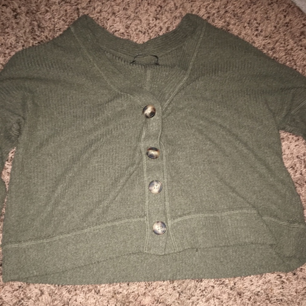 Green shirt